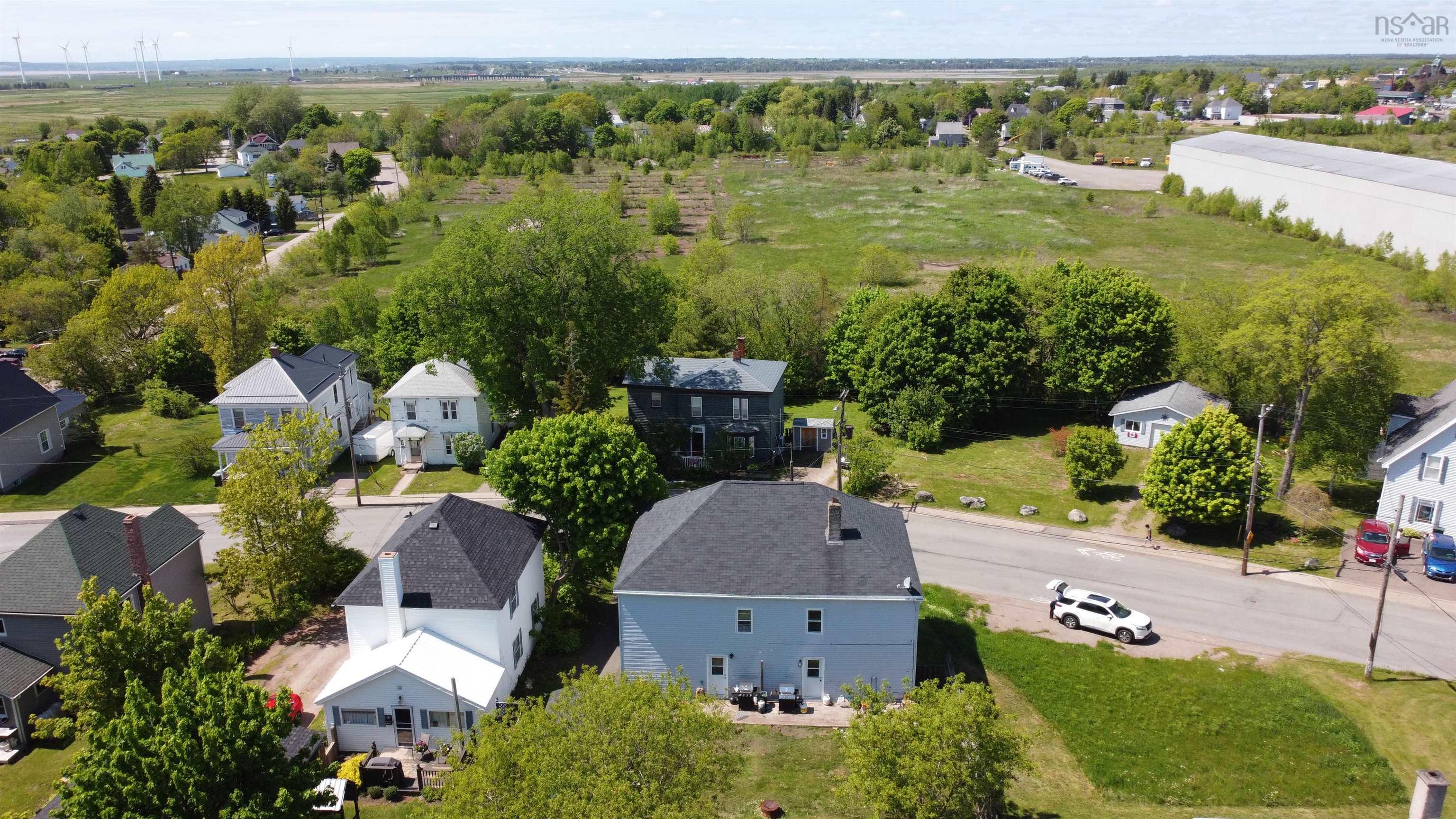 30-32 West Pleasant, Amherst, NS, ,Multi-unit,For Sale,West Pleasant,202615239