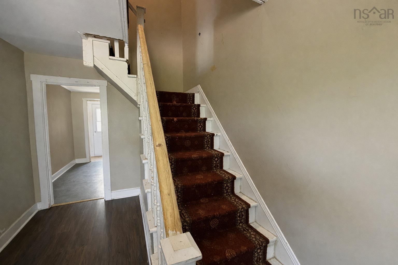 30-32 West Pleasant, Amherst, NS, ,Multi-unit,For Sale,West Pleasant,202615239