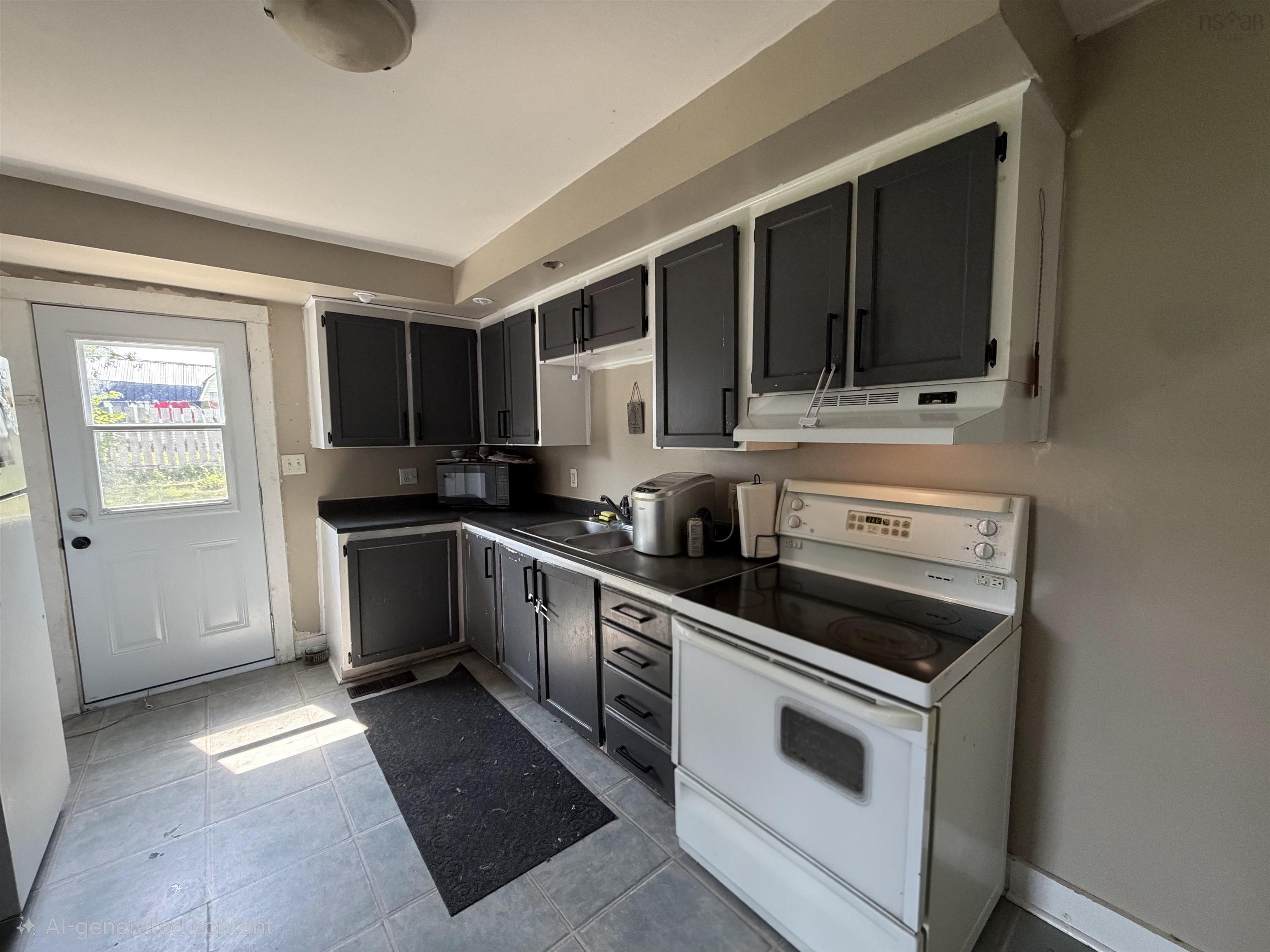 30-32 West Pleasant, Amherst, NS, ,Multi-unit,For Sale,West Pleasant,202615239