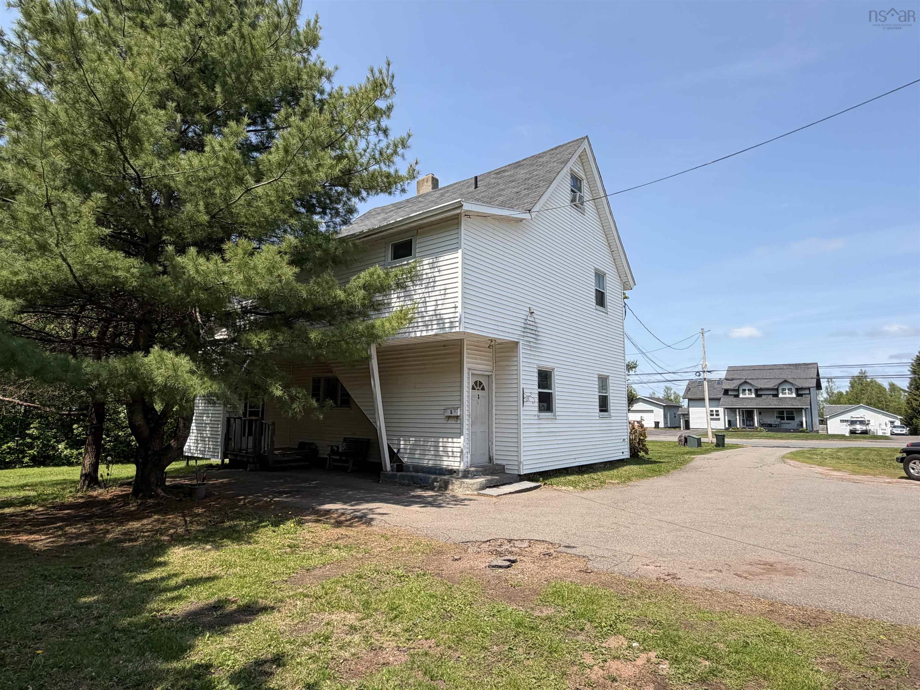 98 Victoria, Amherst, NS, ,Multi-unit,For Sale,Victoria,202615286
