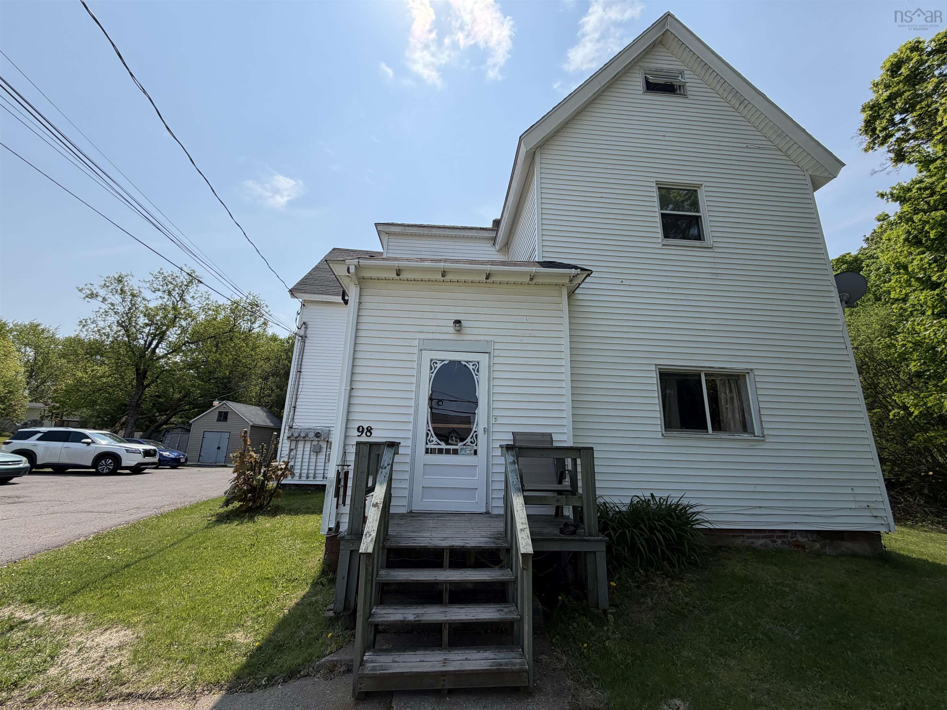 98 Victoria, Amherst, NS, ,Multi-unit,For Sale,Victoria,202615286