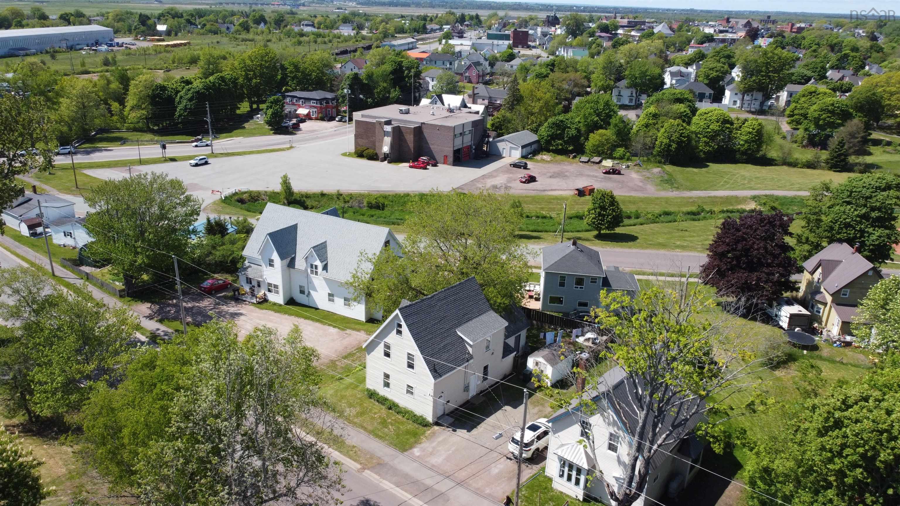 8 East Pleasant, Amherst, NS, ,Multi-unit,For Sale,East Pleasant,202615287
