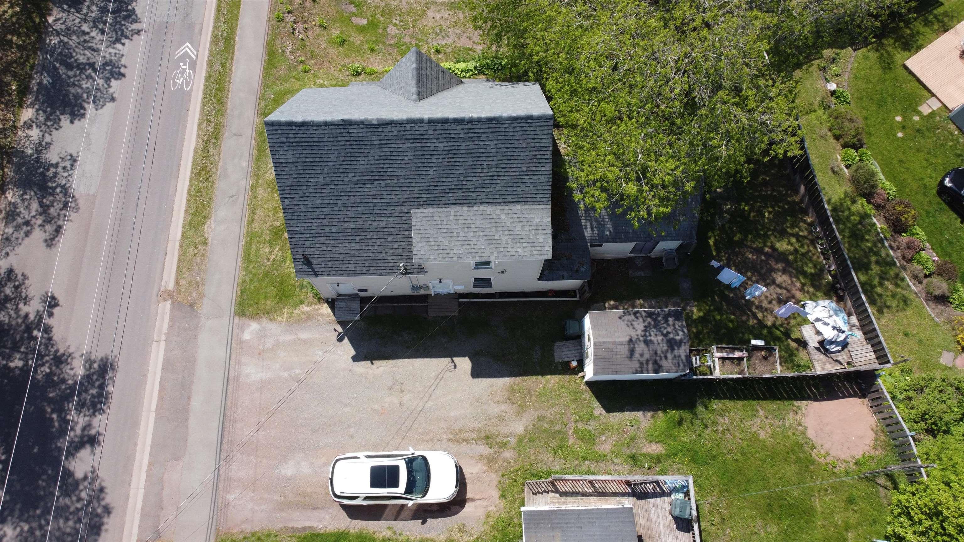 8 East Pleasant, Amherst, NS, ,Multi-unit,For Sale,East Pleasant,202615287