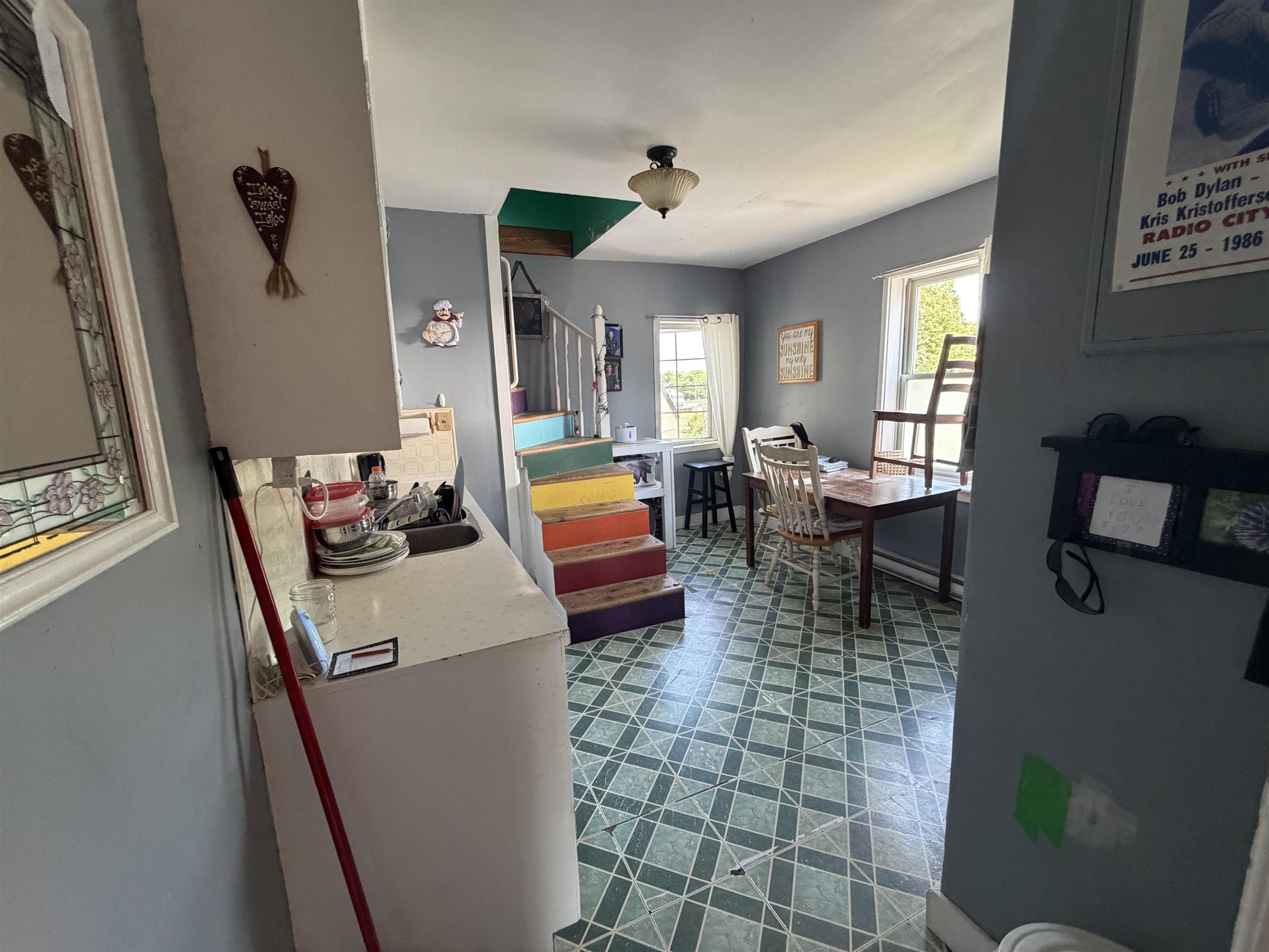 8 East Pleasant, Amherst, NS, ,Multi-unit,For Sale,East Pleasant,202615287