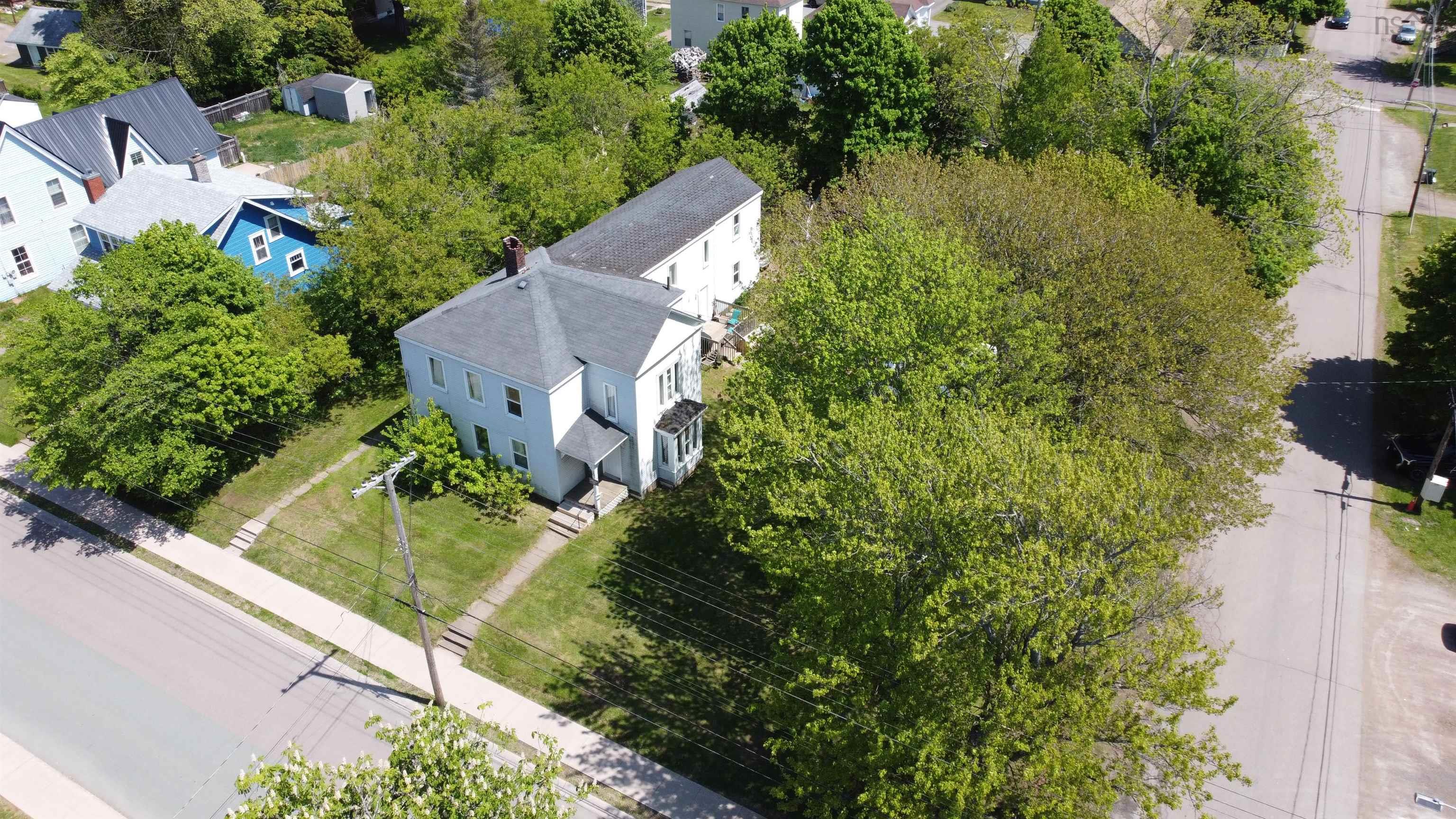 29 Spring, Amherst, NS, ,Multi-unit,For Sale,Spring,202615288