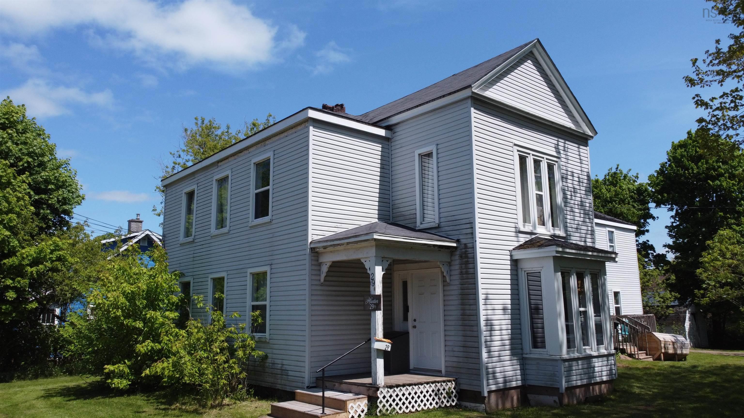 29 Spring, Amherst, NS, ,Multi-unit,For Sale,Spring,202615288