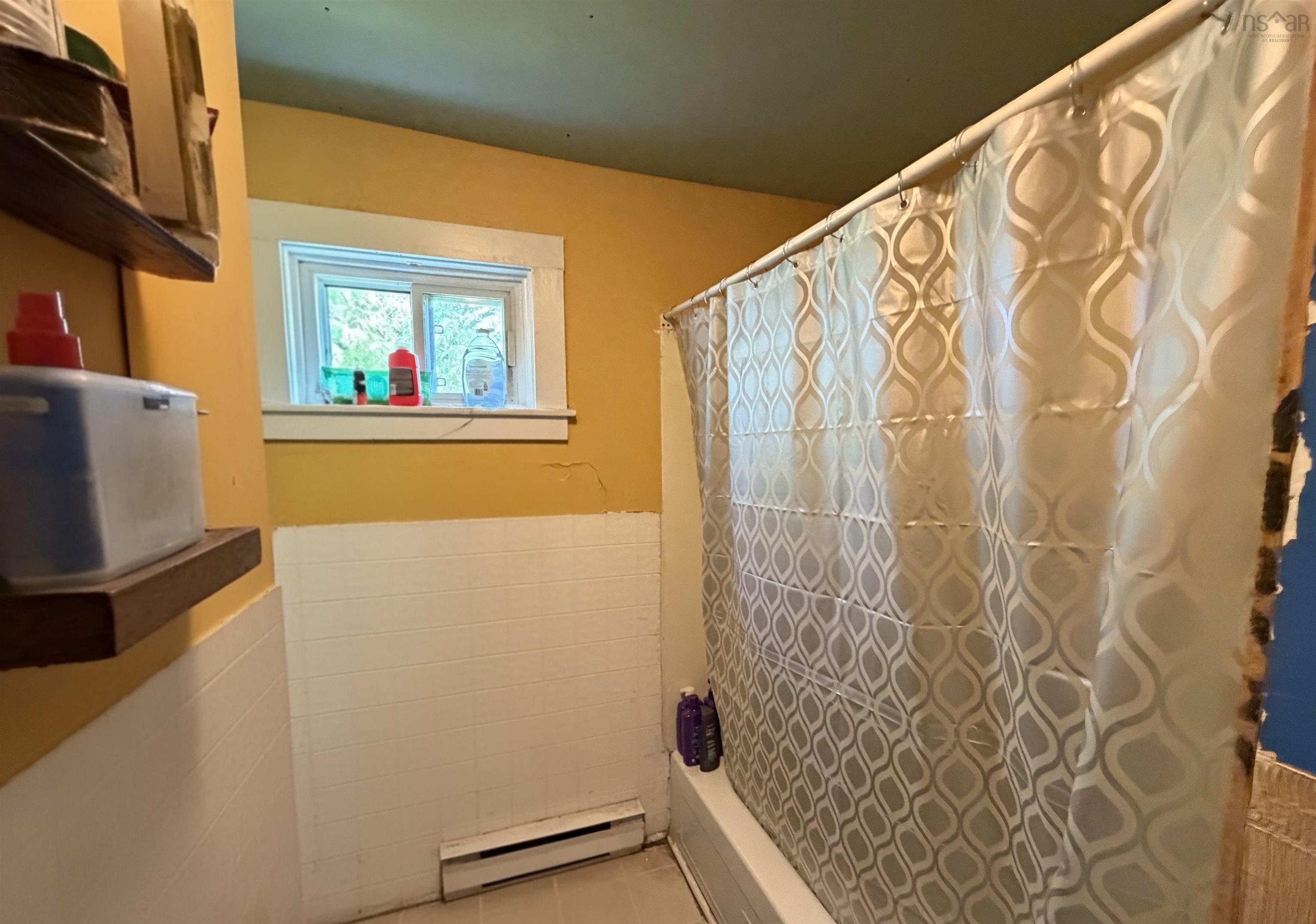 29 Spring, Amherst, NS, ,Multi-unit,For Sale,Spring,202615288