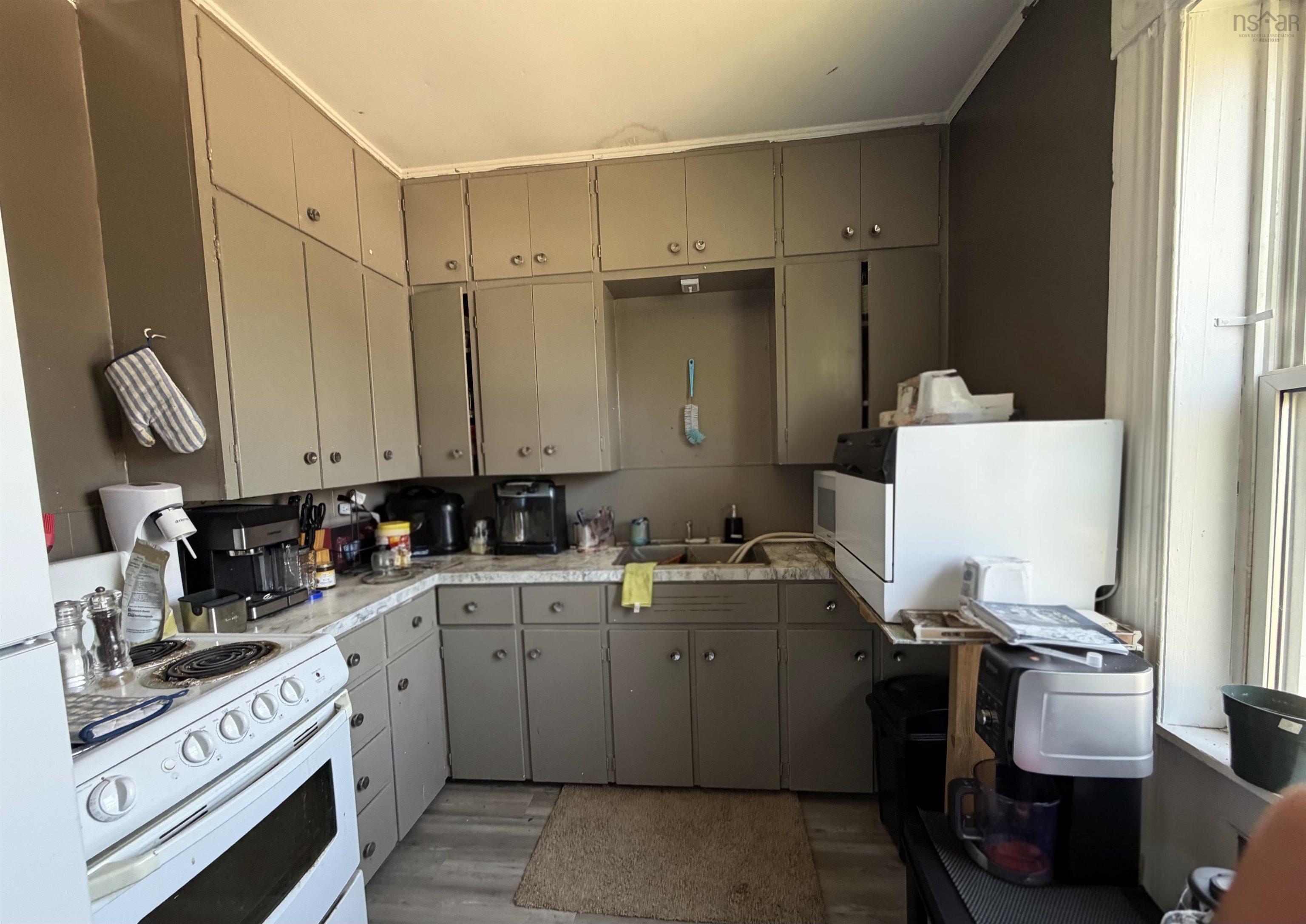 29 Spring, Amherst, NS, ,Multi-unit,For Sale,Spring,202615288