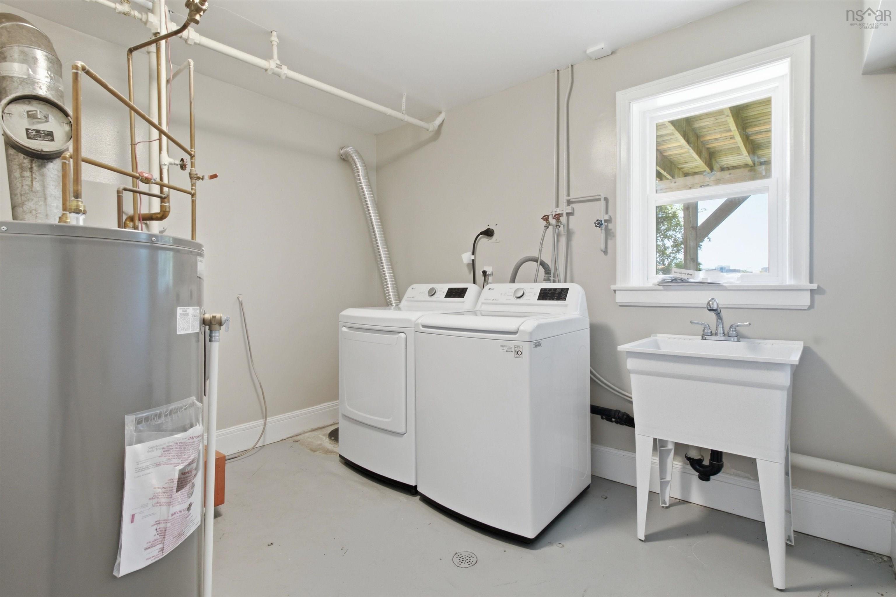 56 Hazelhurst, Dartmouth, NS, 3 Bedrooms Bedrooms, ,1 BathroomBathrooms,Residential,For Sale,Hazelhurst,202617797