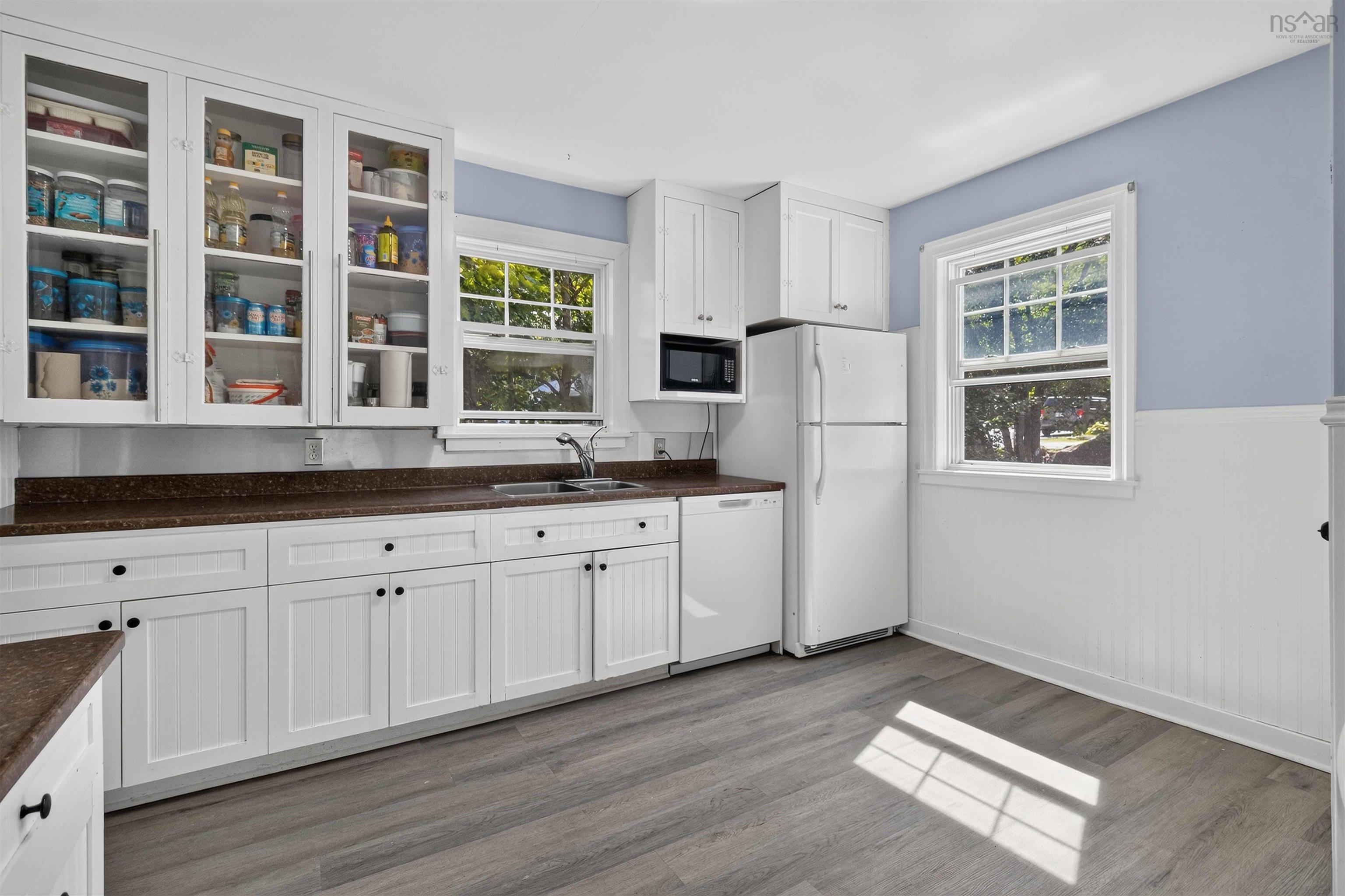 107 Herring Cove, Halifax, NS, 5 Bedrooms Bedrooms, ,2 BathroomsBathrooms,Residential,For Sale,Herring Cove,202619142