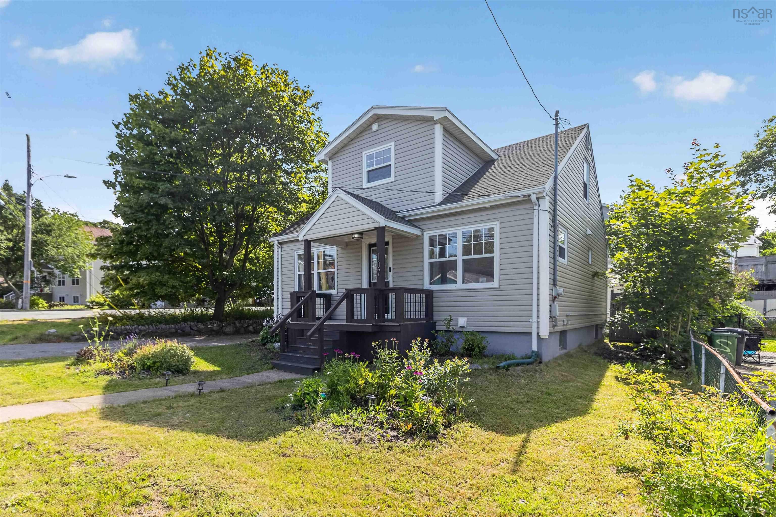 107 Herring Cove, Halifax, NS, 5 Bedrooms Bedrooms, ,2 BathroomsBathrooms,Residential,For Sale,Herring Cove,202619142