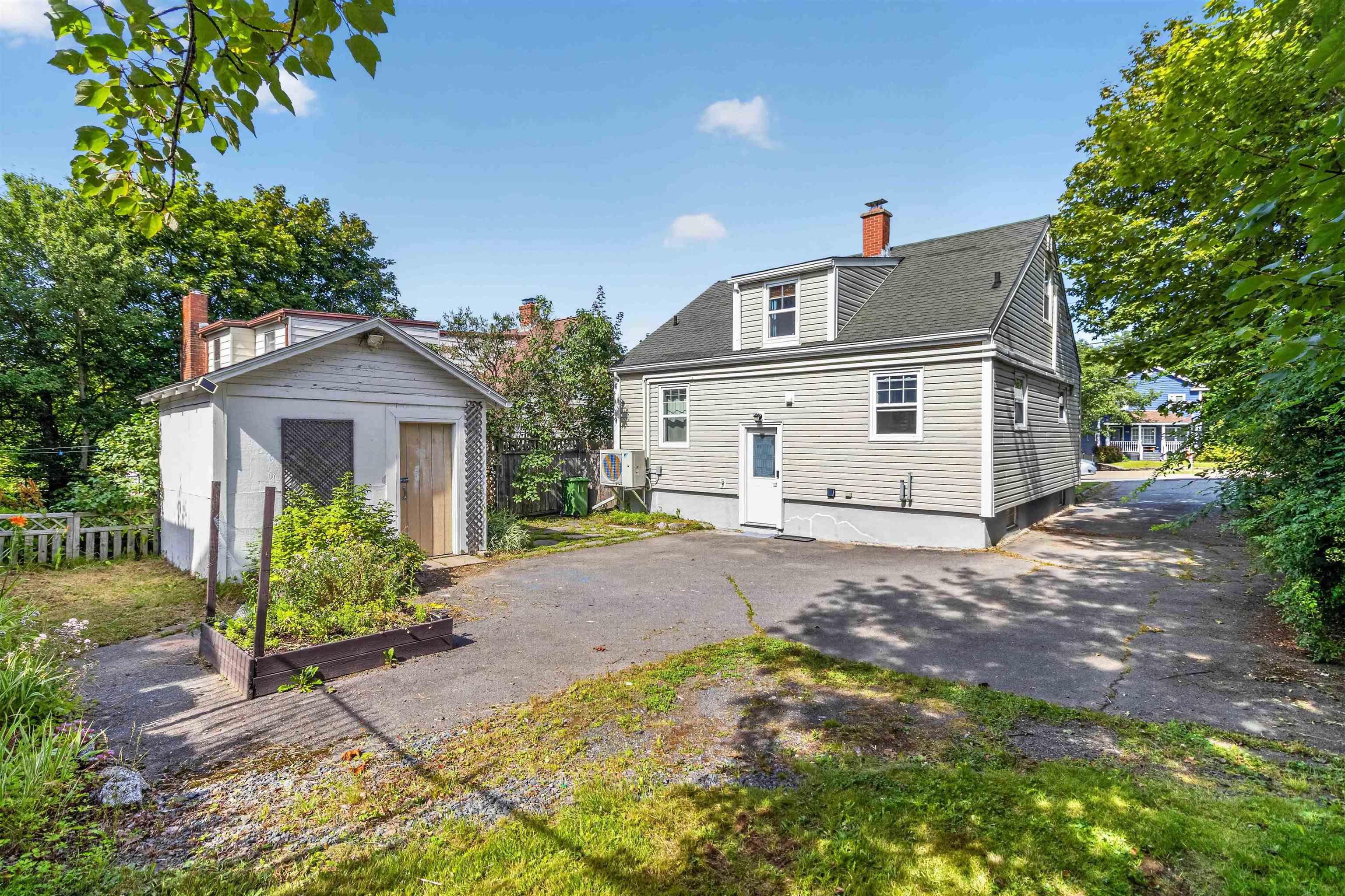 107 Herring Cove, Halifax, NS, 5 Bedrooms Bedrooms, ,2 BathroomsBathrooms,Residential,For Sale,Herring Cove,202619142