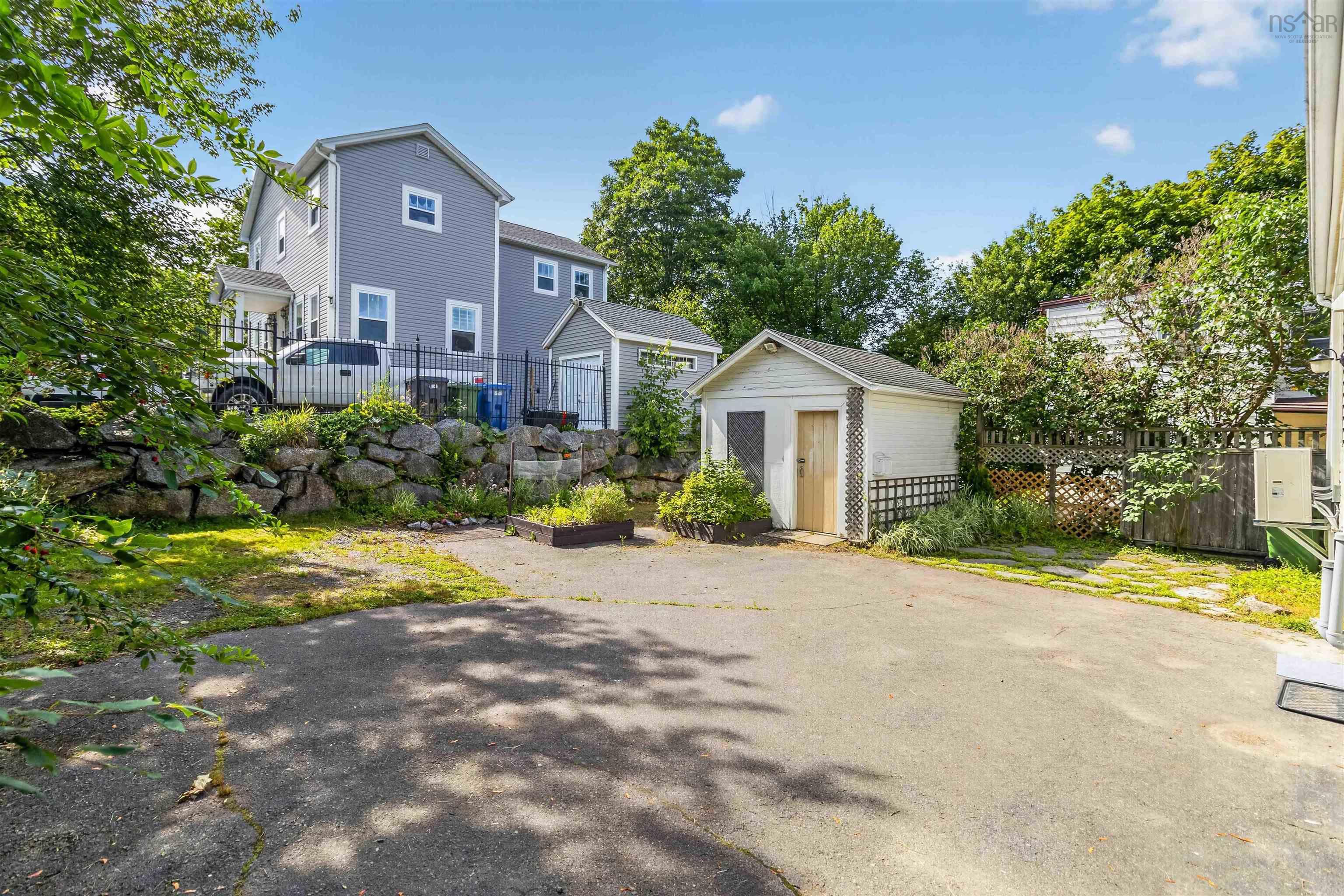 107 Herring Cove, Halifax, NS, 5 Bedrooms Bedrooms, ,2 BathroomsBathrooms,Residential,For Sale,Herring Cove,202619142