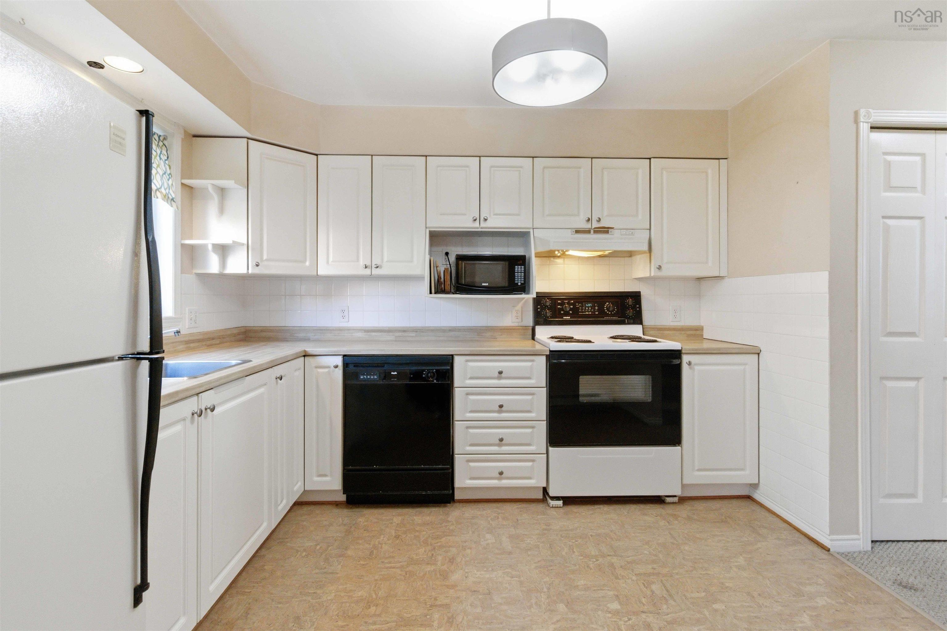 70 Thorncrest, Eastern Passage, NS, 3 Bedrooms Bedrooms, ,2 BathroomsBathrooms,Residential,For Sale,Thorncrest,202619794