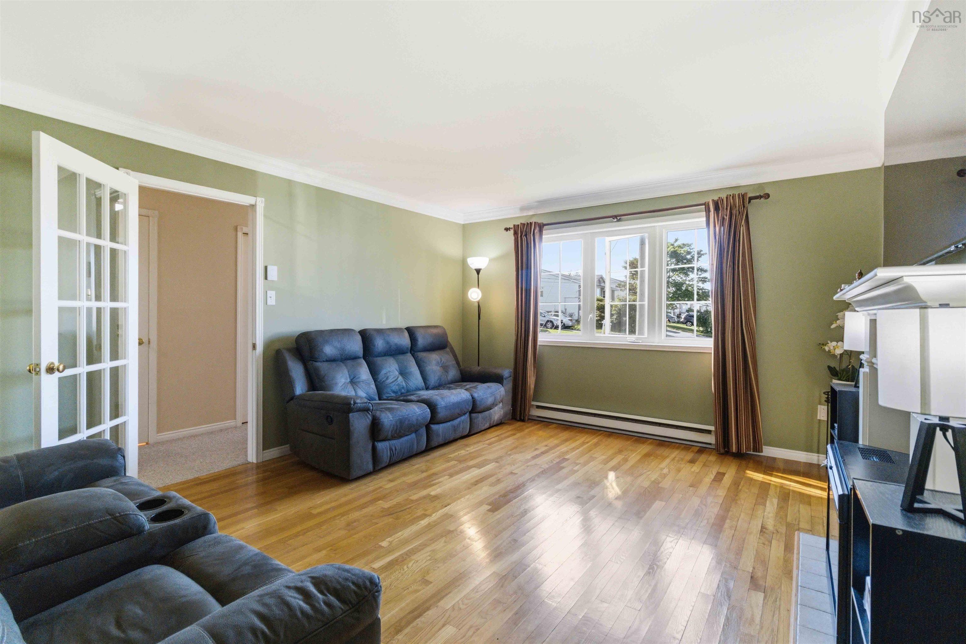70 Thorncrest, Eastern Passage, NS, 3 Bedrooms Bedrooms, ,2 BathroomsBathrooms,Residential,For Sale,Thorncrest,202619794