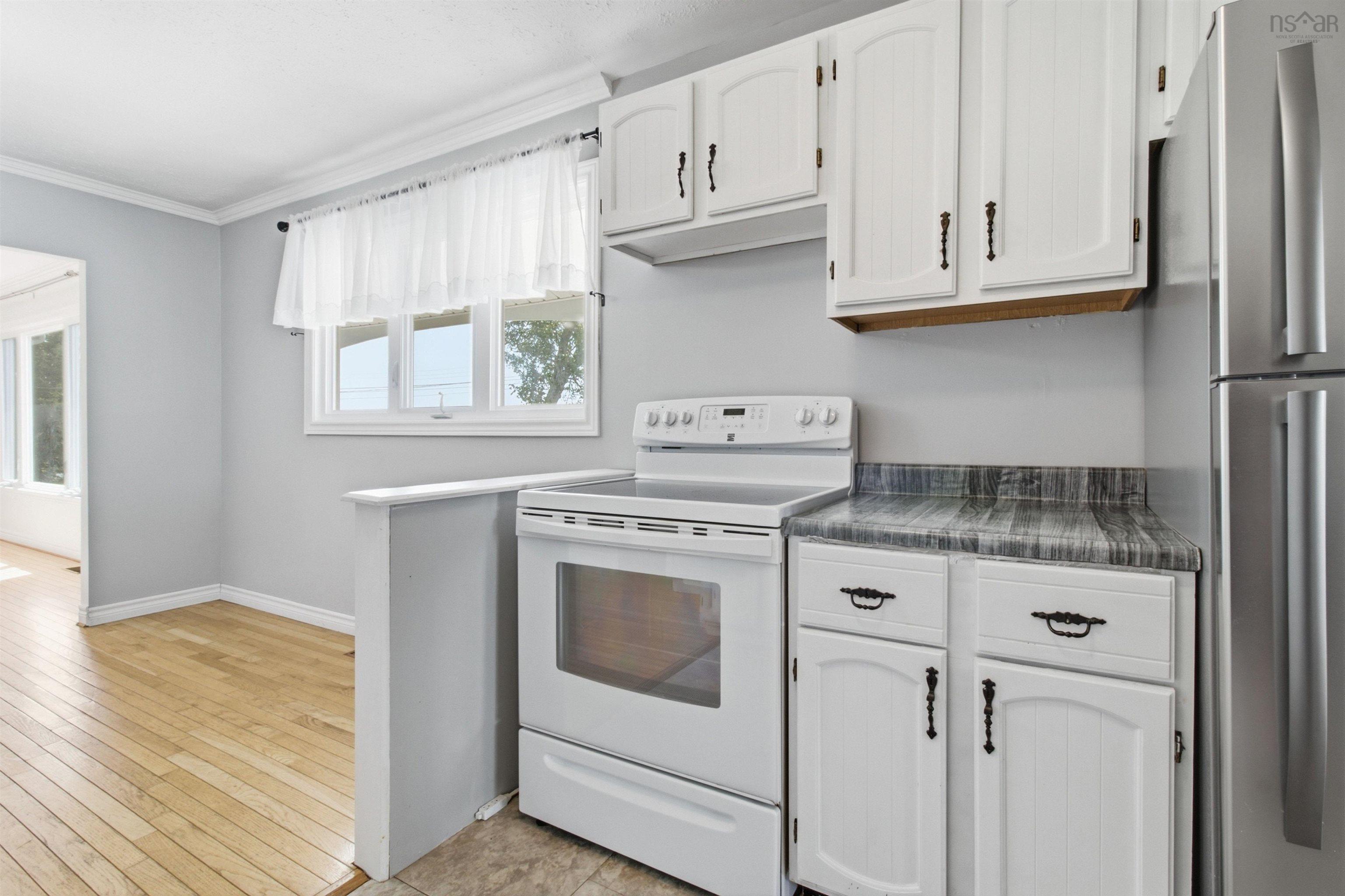 33 Inverary, Dartmouth, NS, 3 Bedrooms Bedrooms, ,1 BathroomBathrooms,Residential,For Sale,Inverary,202621371