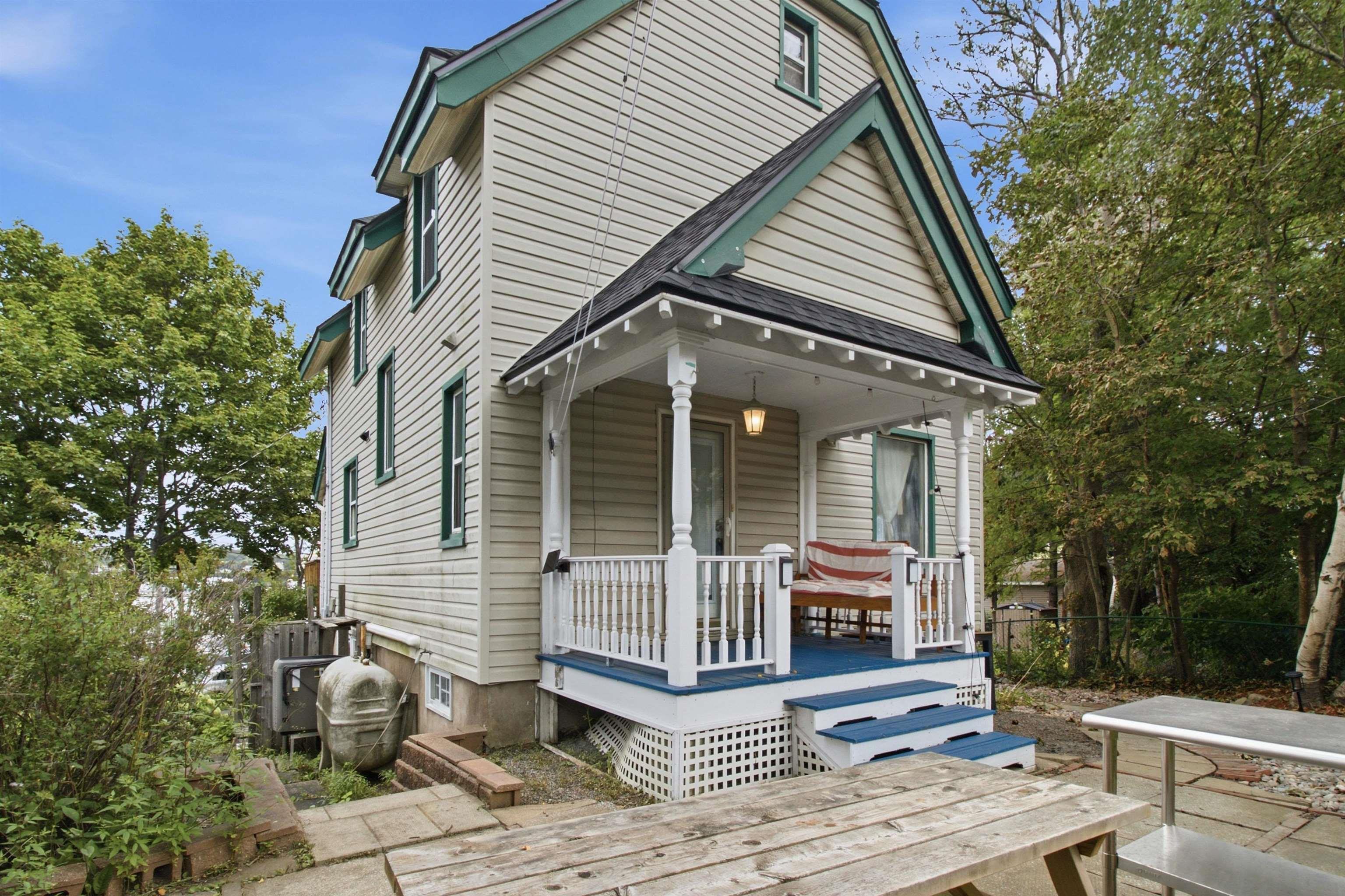 3622 Barrington, Halifax, NS, 4 Bedrooms Bedrooms, ,3 BathroomsBathrooms,Residential,For Sale,Barrington,202622440