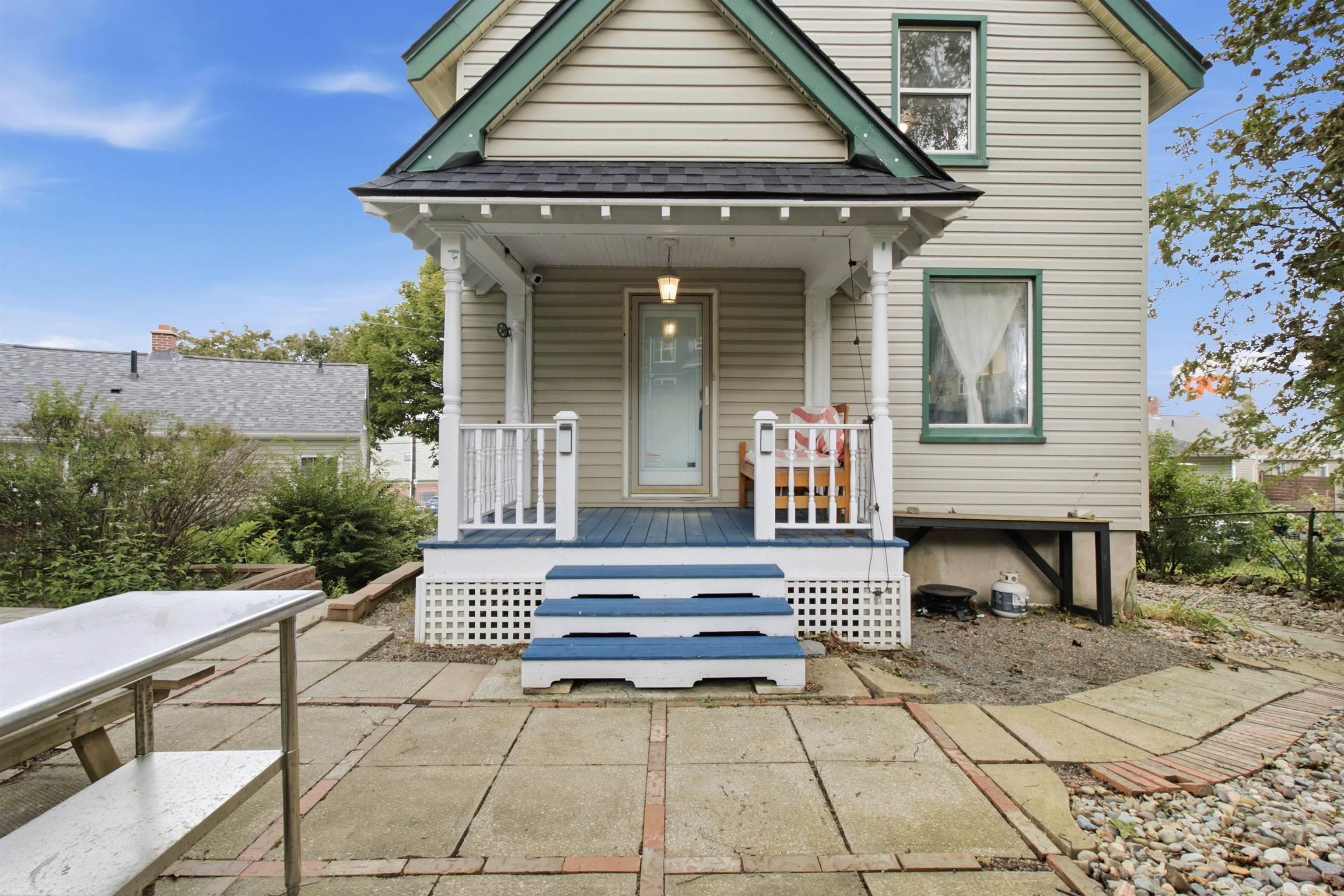 3622 Barrington, Halifax, NS, 4 Bedrooms Bedrooms, ,3 BathroomsBathrooms,Residential,For Sale,Barrington,202622440