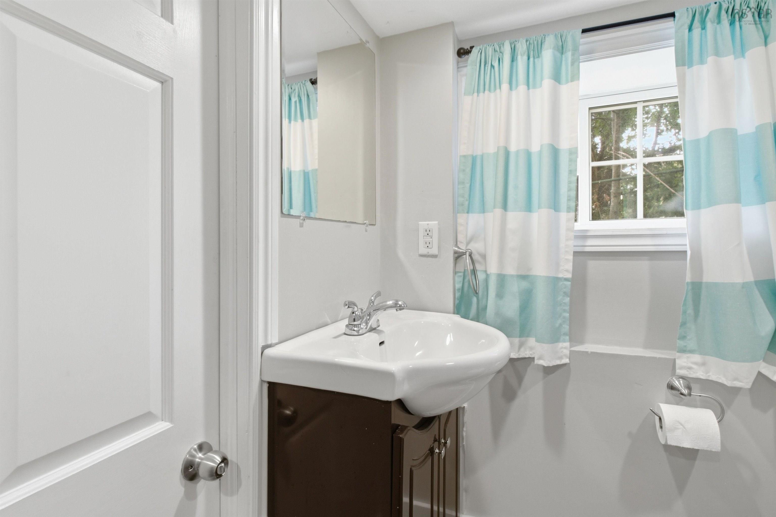 3622 Barrington, Halifax, NS, 4 Bedrooms Bedrooms, ,3 BathroomsBathrooms,Residential,For Sale,Barrington,202622440