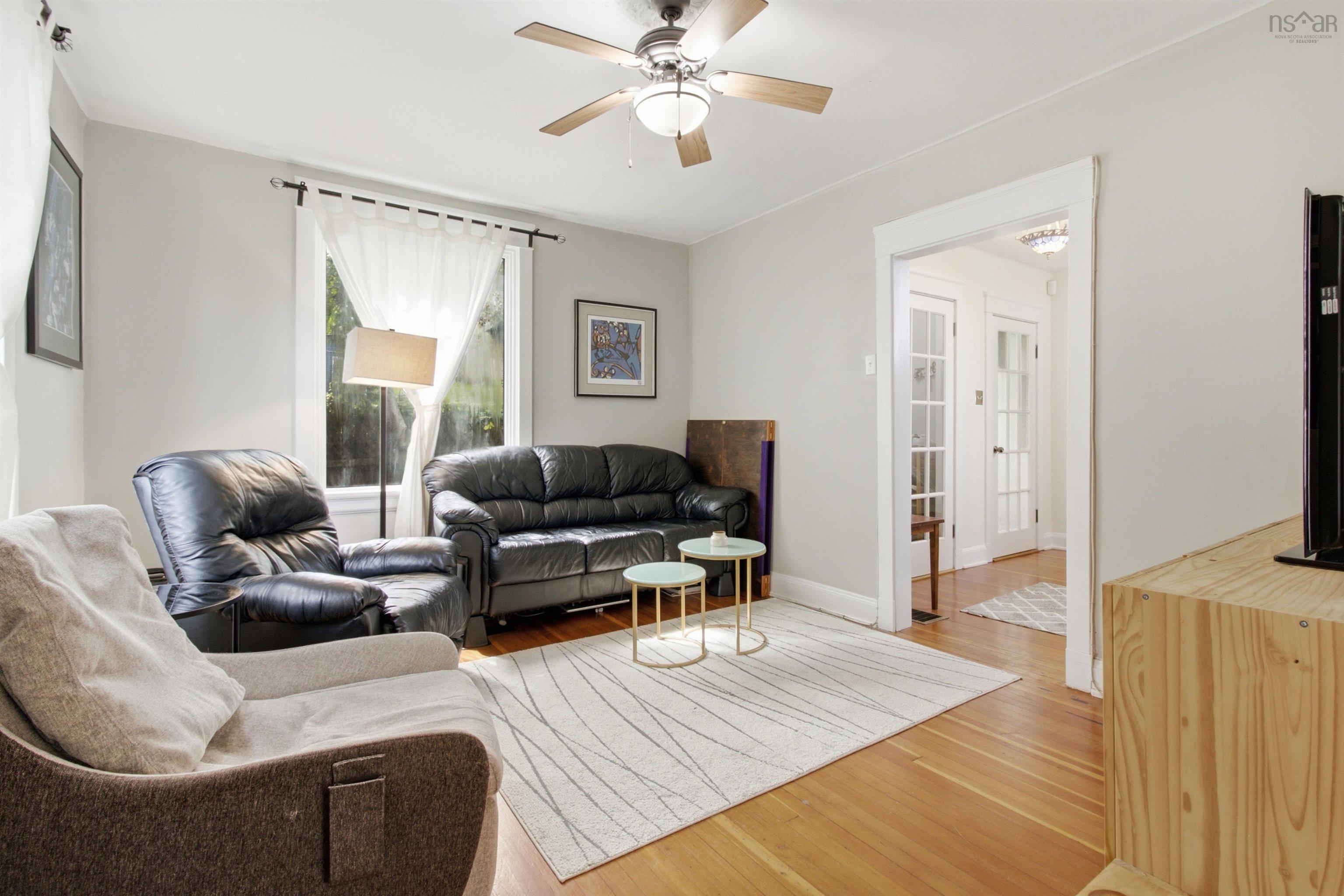 3622 Barrington, Halifax, NS, 4 Bedrooms Bedrooms, ,3 BathroomsBathrooms,Residential,For Sale,Barrington,202622440