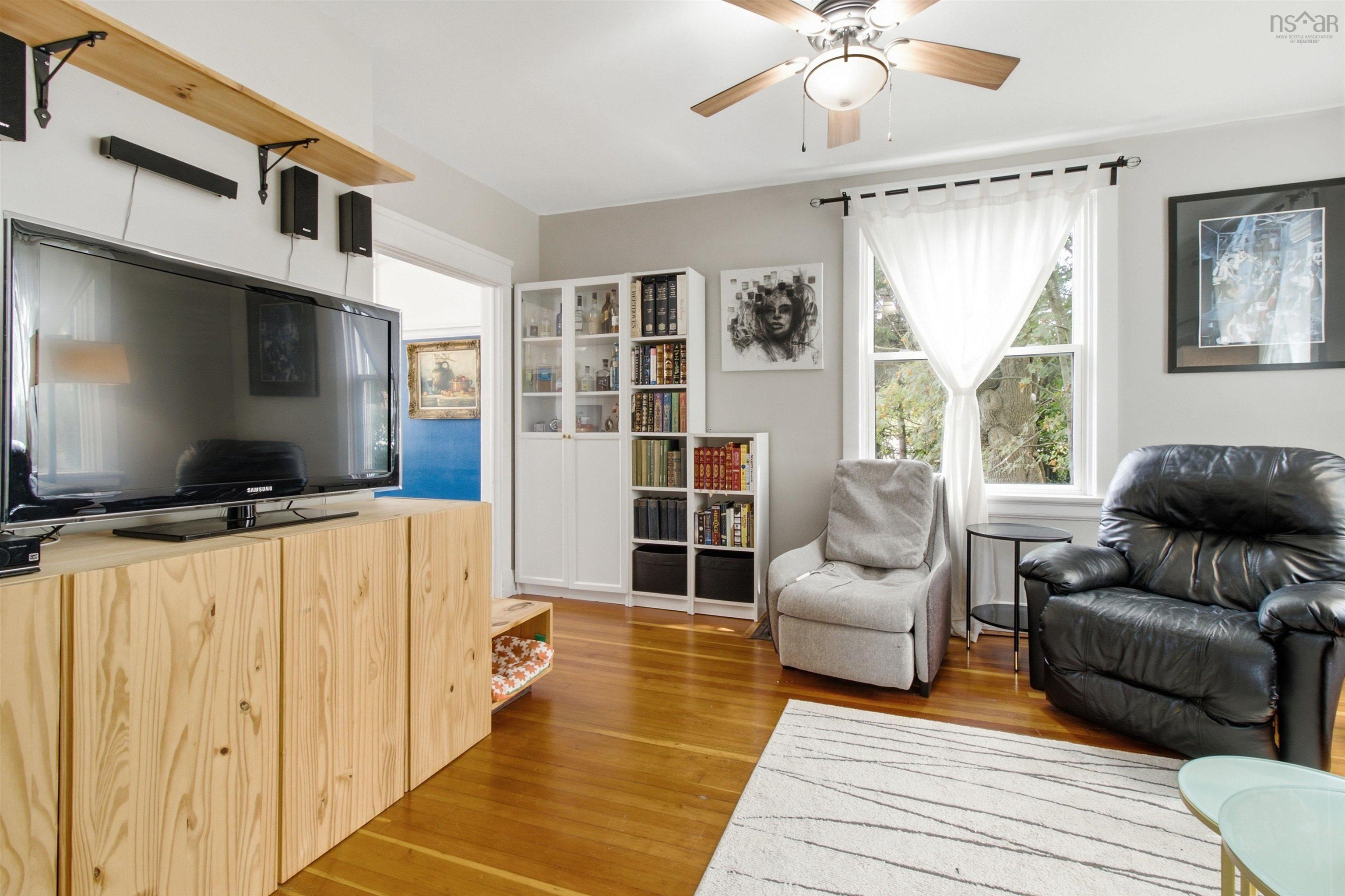 3622 Barrington, Halifax, NS, 4 Bedrooms Bedrooms, ,3 BathroomsBathrooms,Residential,For Sale,Barrington,202622440
