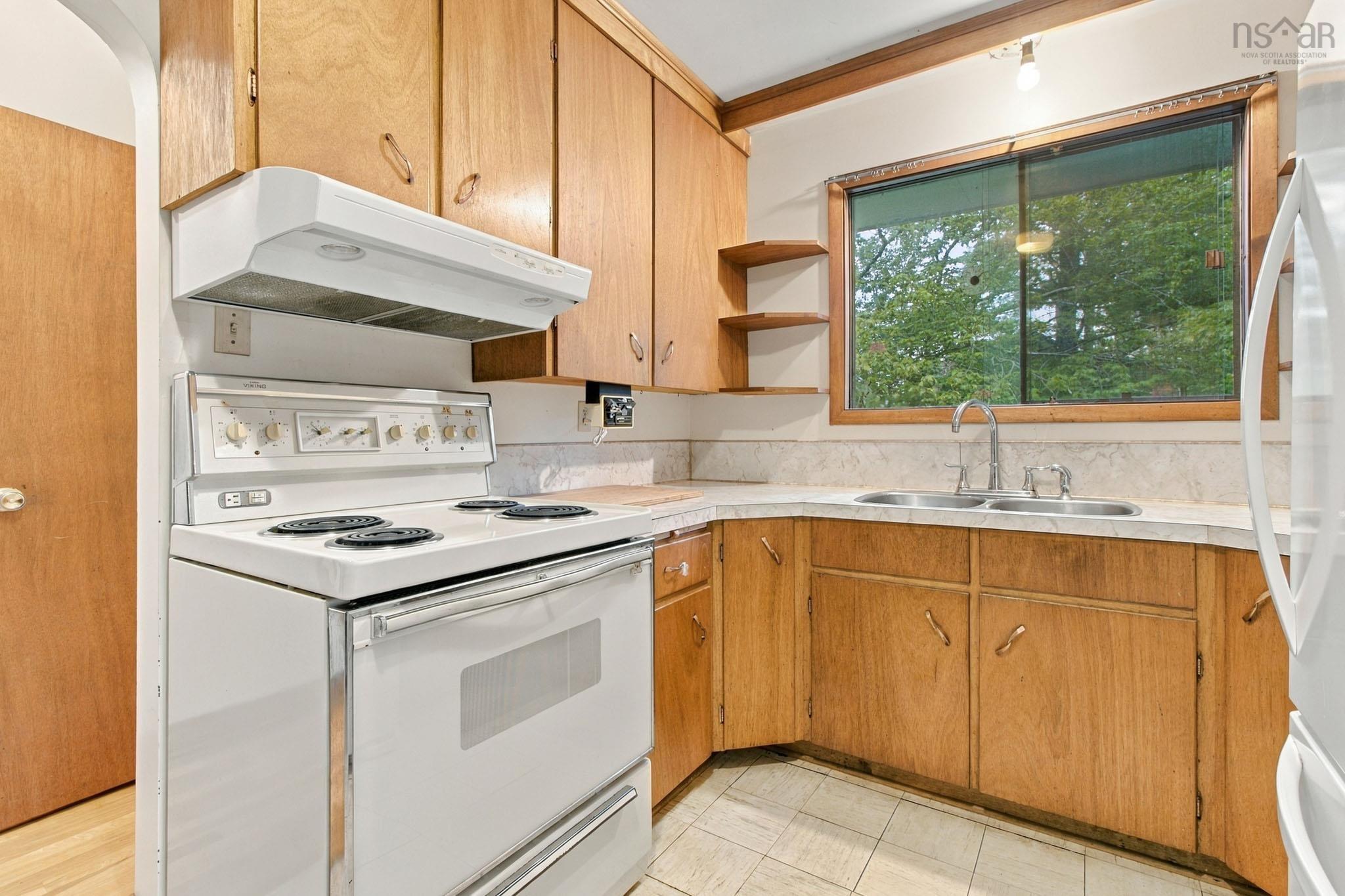 49 Tremont, Rockingham, NS, 3 Bedrooms Bedrooms, ,2 BathroomsBathrooms,Residential,For Sale,Tremont,202624887