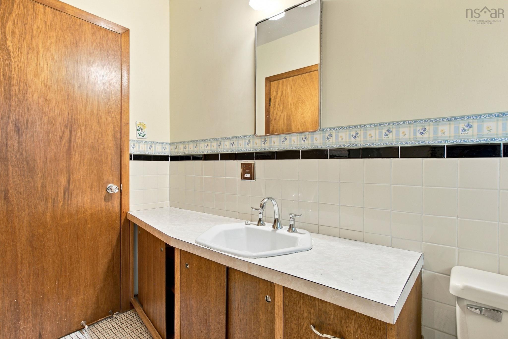49 Tremont, Rockingham, NS, 3 Bedrooms Bedrooms, ,2 BathroomsBathrooms,Residential,For Sale,Tremont,202624887