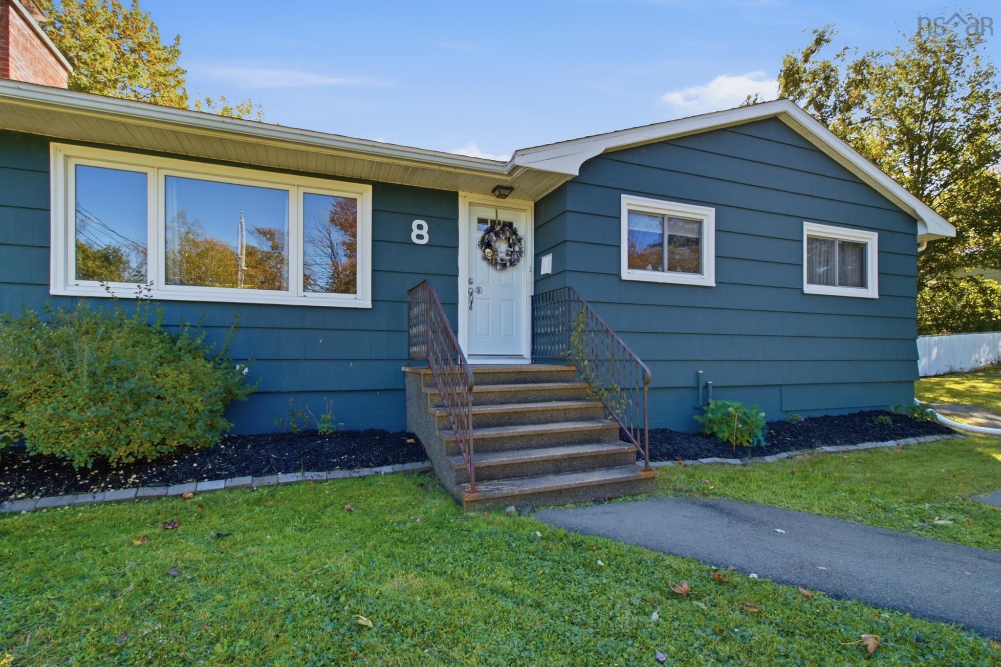 8 Edward Laurie, Halifax, NS, 5 Bedrooms Bedrooms, ,2 BathroomsBathrooms,Residential,For Sale,Edward Laurie,202625413