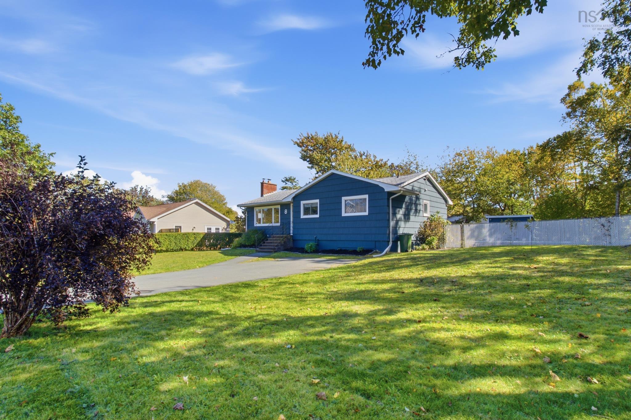 8 Edward Laurie, Halifax, NS, 5 Bedrooms Bedrooms, ,2 BathroomsBathrooms,Residential,For Sale,Edward Laurie,202625413