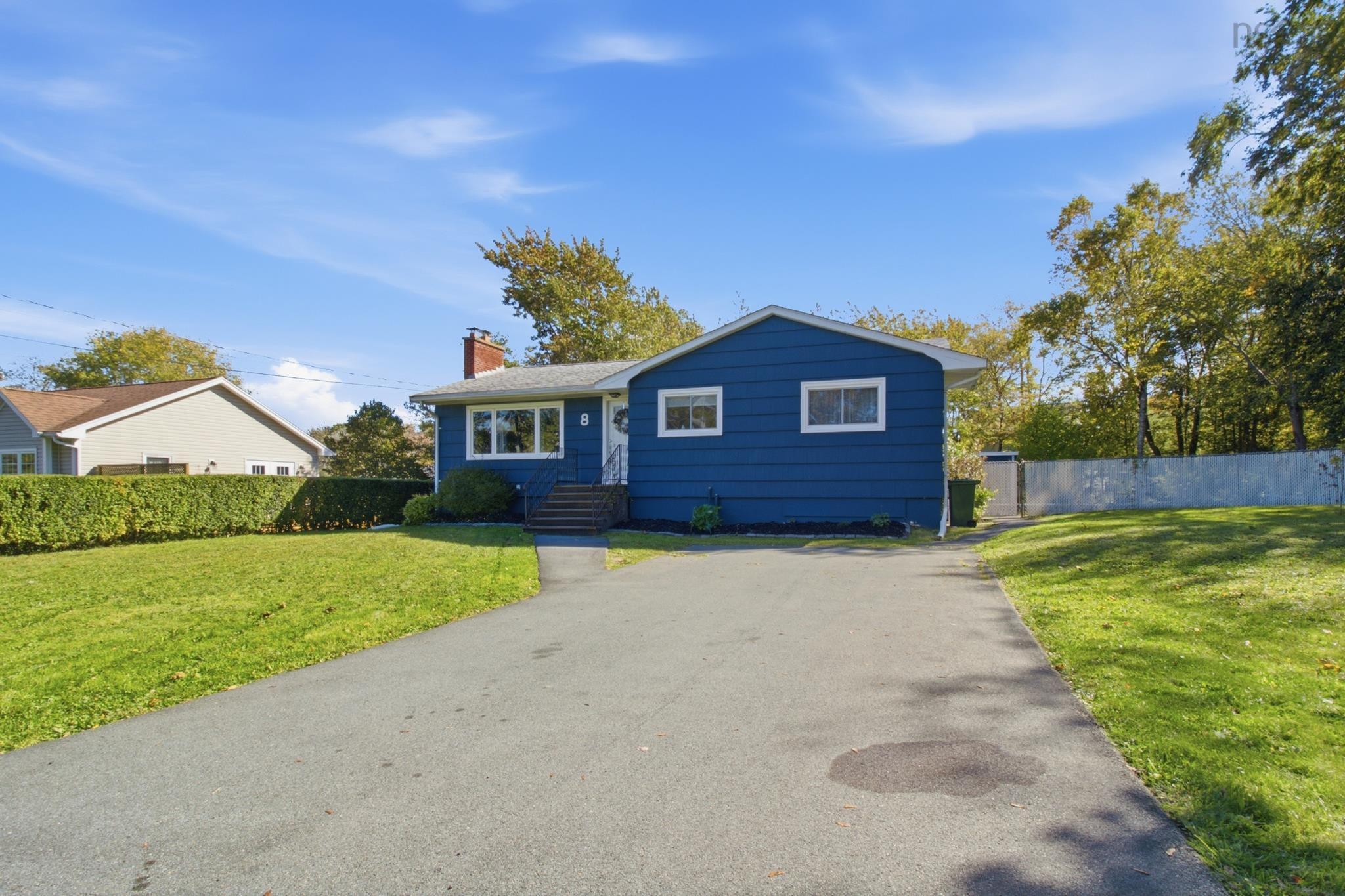 8 Edward Laurie, Halifax, NS, 5 Bedrooms Bedrooms, ,2 BathroomsBathrooms,Residential,For Sale,Edward Laurie,202625413